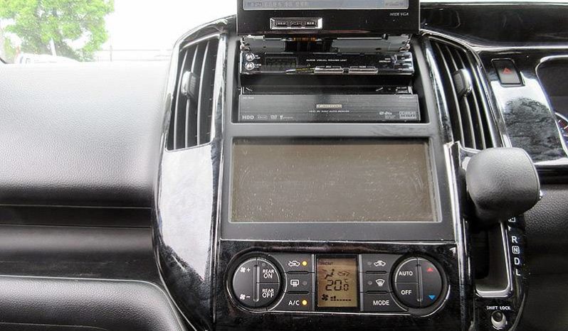 NISSAN SERENA, 2008 complet