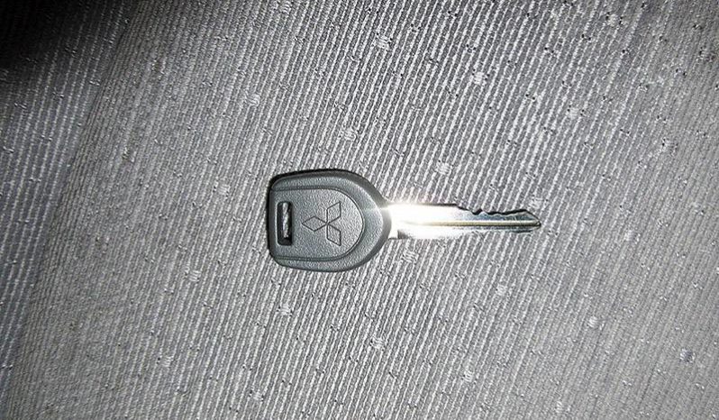 MITSUBISHI GRANDIS, 2004 complet