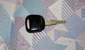 TOYOTA VITZ (YARIS), 2000 complet