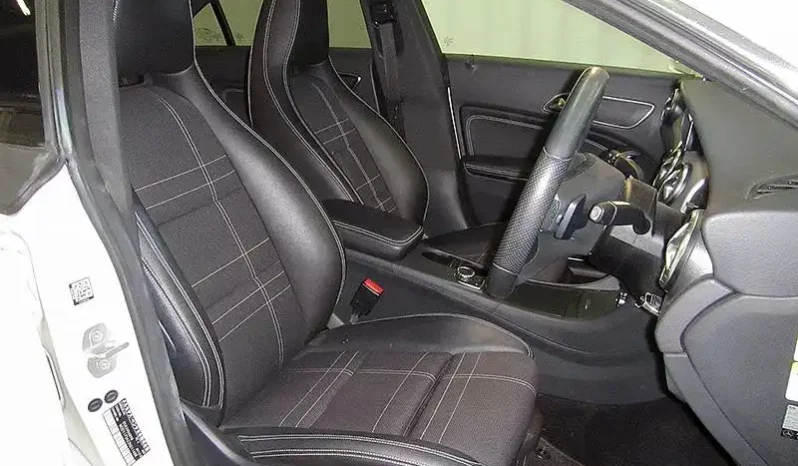 MERCEDES-BENZ CLA, YEAR  2015, S/N 263050 complet